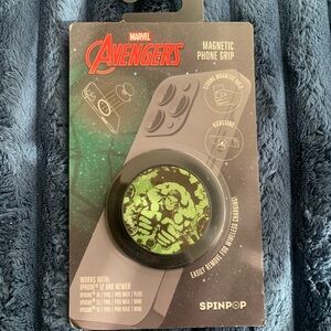 Spinpop Marvel Avengers Hulk Magnetic Phone Grip